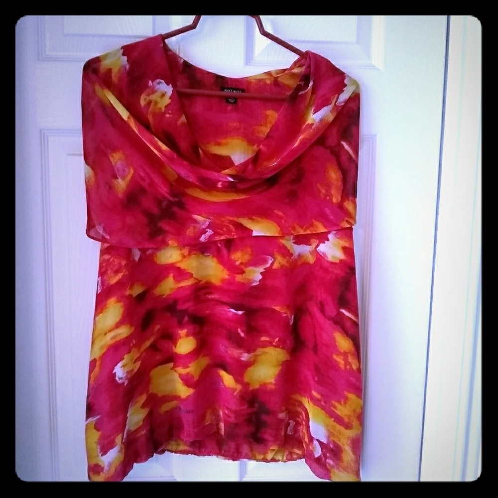 Nine West top